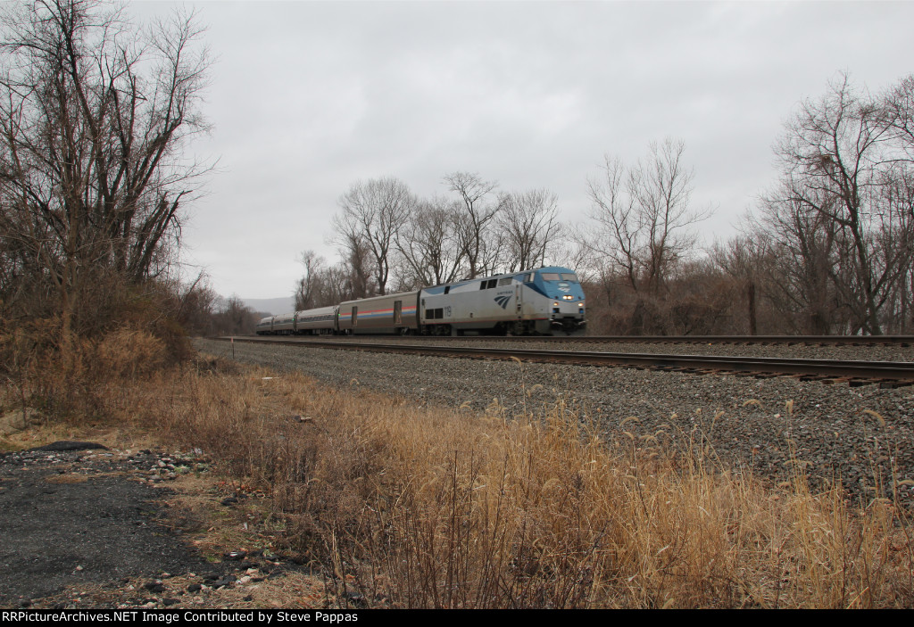 Amtrak 119 leading train 42